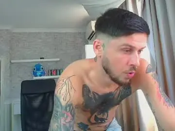 Chaturbate Free Porn Cam of jonahshaw
