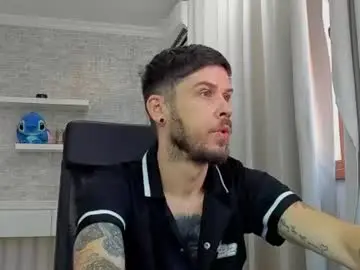 Chaturbate Nude Webcam of jonahshaw
