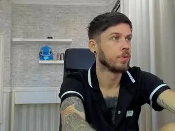 Chaturbate Free Porn Cam of jonahshaw