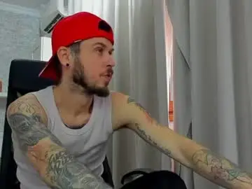 Chaturbate Live Porn of jonahshaw