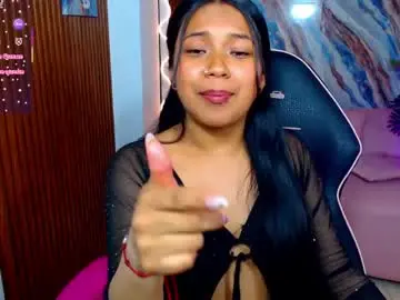 Chaturbate Nude Webcam of maile_tay