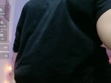 Chaturbate Live Sex Cam of innocenthazel