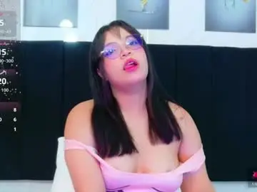 Chaturbate Live Sex Cam of innocenthazel
