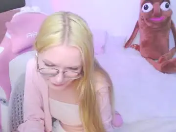Chaturbate Live Sex of blush_alert