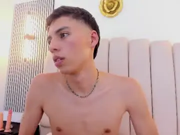 Chaturbate Live Sex of kenny_hank