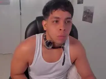 Chaturbate Free Porn Cam of shooting_wiilson