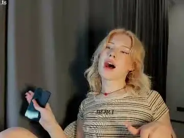 Chaturbate Adult Webcam of soska_albinosk