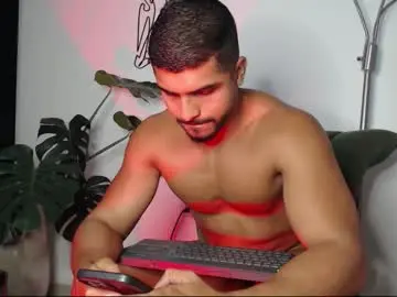 Chaturbate Best live sex cam show of cameronboyx