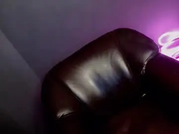 Chaturbate Sex Cam of queenfoxylady