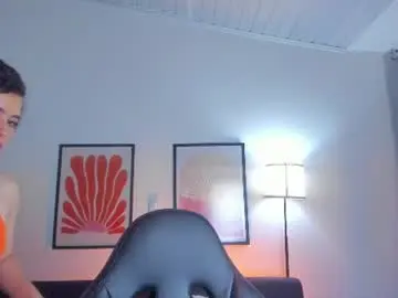 Chaturbate Free Porn Cam of curlyvenuss