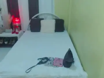 Chaturbate Adult Video Chat of freakyzaecummerxxx