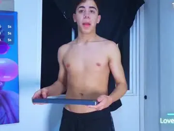 Chaturbate Nude Webcam of gael_moon