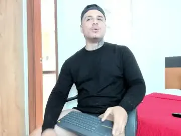 Chaturbate Best live sex cam show of straight__friends