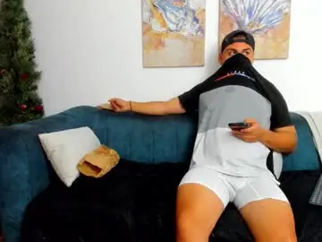 Chaturbate Nude Webcam of straight__friends