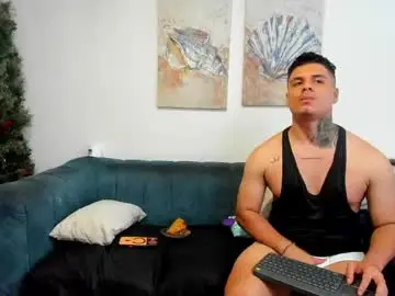 Chaturbate Live Sex of straight__friends