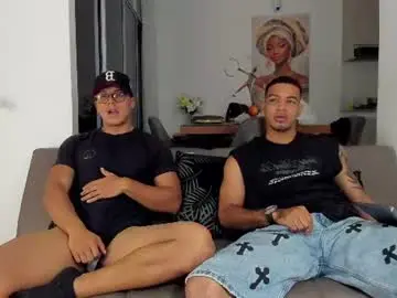 Chaturbate Free Live Porn of straight__friends