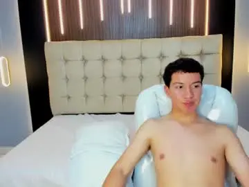 Chaturbate Nude Webcam of tebi8_