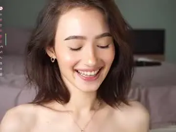 Chaturbate Adult Video Chat of chee_cha