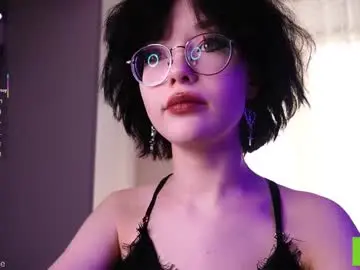 Chaturbate Watch Live Sex Cams of cinacandy