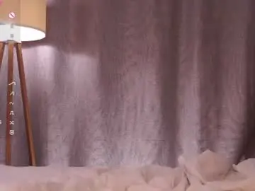 Chaturbate Watch Live Sex Cams of cinacandy