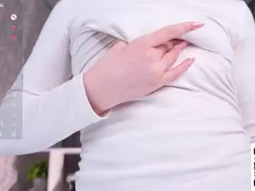 Chaturbate Best live sex cam show of cinacandy