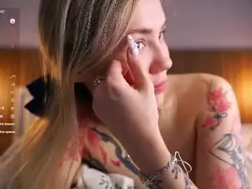Chaturbate Live Porn of cinacandy