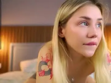 Chaturbate Adult Webcams of cinacandy