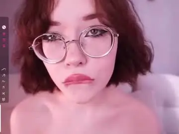 Chaturbate Live Sex Cam of cinacandy