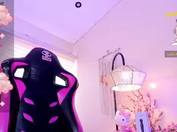 Chaturbate Live Sex of cristaal_moon_