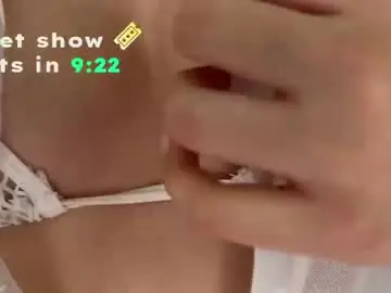 Chaturbate Free Live Porn of blissdilley