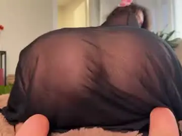 Chaturbate Live Sex Cam of blissdilley