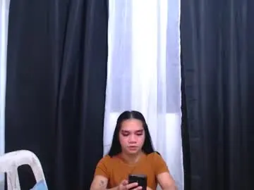 Chaturbate Live Sex of crytastal_lust1212