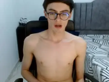 Chaturbate Free Live Porn of stiv_grant