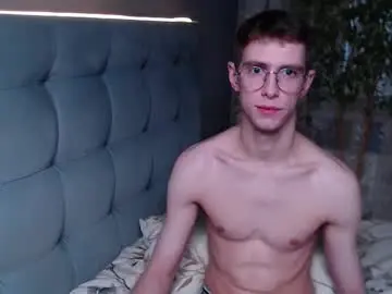 Chaturbate Best live sex cam show of alfie_evanss