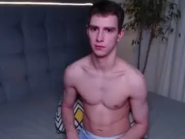 Chaturbate Live Sex Cam of alfie_evanss