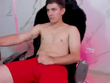 Chaturbate Best live sex cam show of chris_diamond23