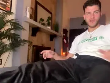 Chaturbate Private Sex Chat of wentbrokeonstrippers