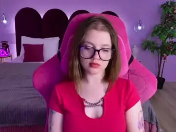Chaturbate Live Sex Cam of carolinasherry