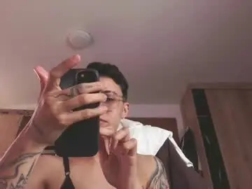 Chaturbate Watch Live Sex Cams of eva_monwalker