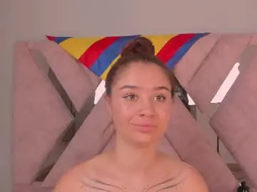 Chaturbate Free Porn Cam of amelia_saenz_