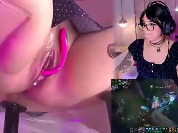 Chaturbate Best live sex cam show of ariaddams