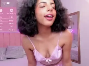 Chaturbate Free Porn Cam of auroramillss