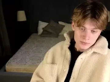 Chaturbate Sex Cam of louie_evans