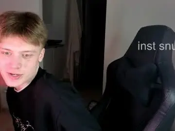 Chaturbate Sex Cam of louie_evans