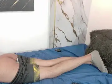Chaturbate Free Live Porn of goldendesirex_