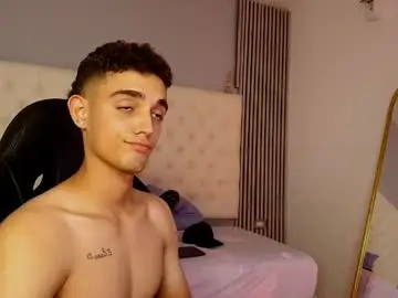 Chaturbate Adult Webcams of nathan_shimmer