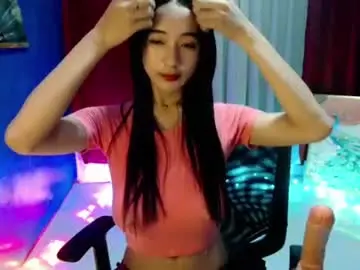 Chaturbate Adult Video Chat of lovelypetite143