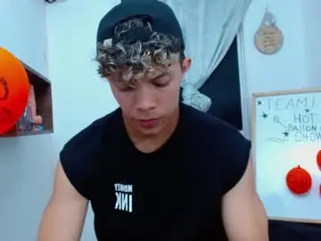 Chaturbate Private Sex Chat of lucas_luxx1