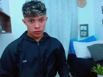 Chaturbate Live Sex of lucas_luxx1