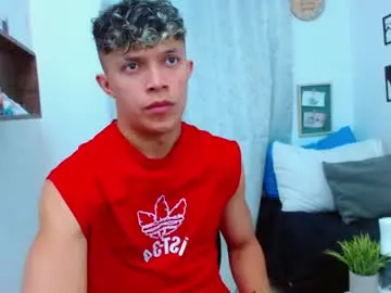 Chaturbate Live Porn of lucas_luxx1